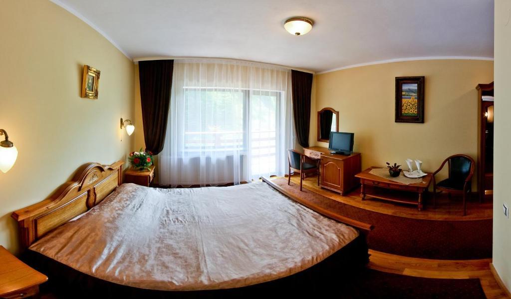 Pension Curmatura Stezii Răşinari Zimmer foto